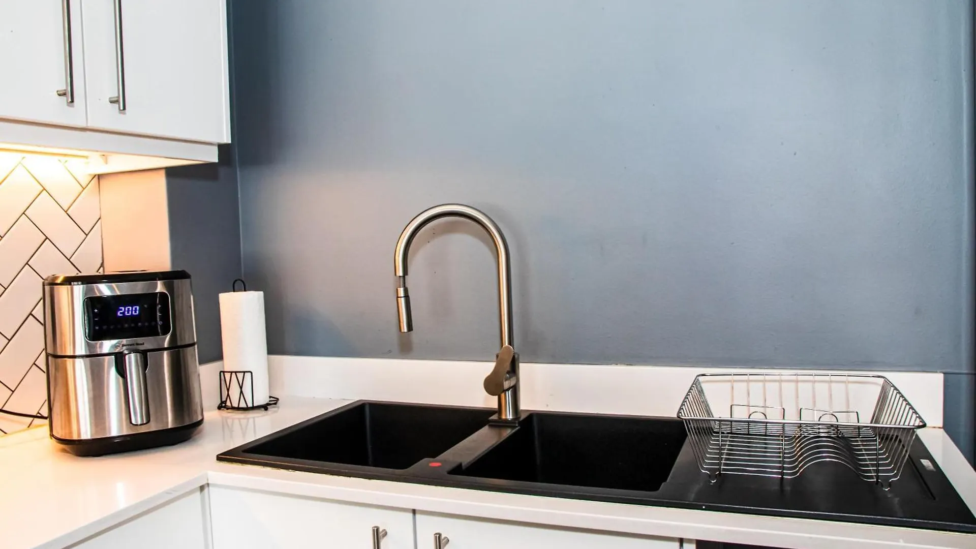 Apartment B&B Sitari County Estate - The Most Iconic Estate Cape Town